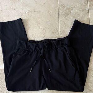 Lululemon Athletica Black Cropped Activewear Pants